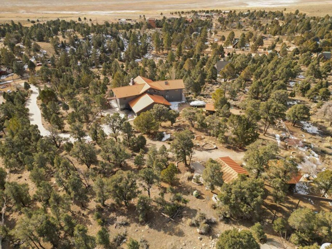 Steel Pine Lodge A Rustic Mountain Retreat Views Baldwin Lake Εξωτερικό φωτογραφία