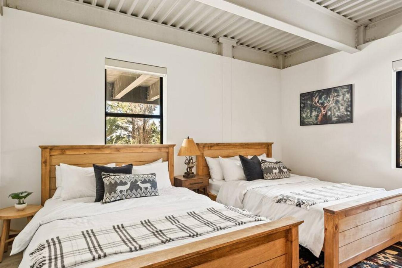 Steel Pine Lodge A Rustic Mountain Retreat Views Baldwin Lake Εξωτερικό φωτογραφία