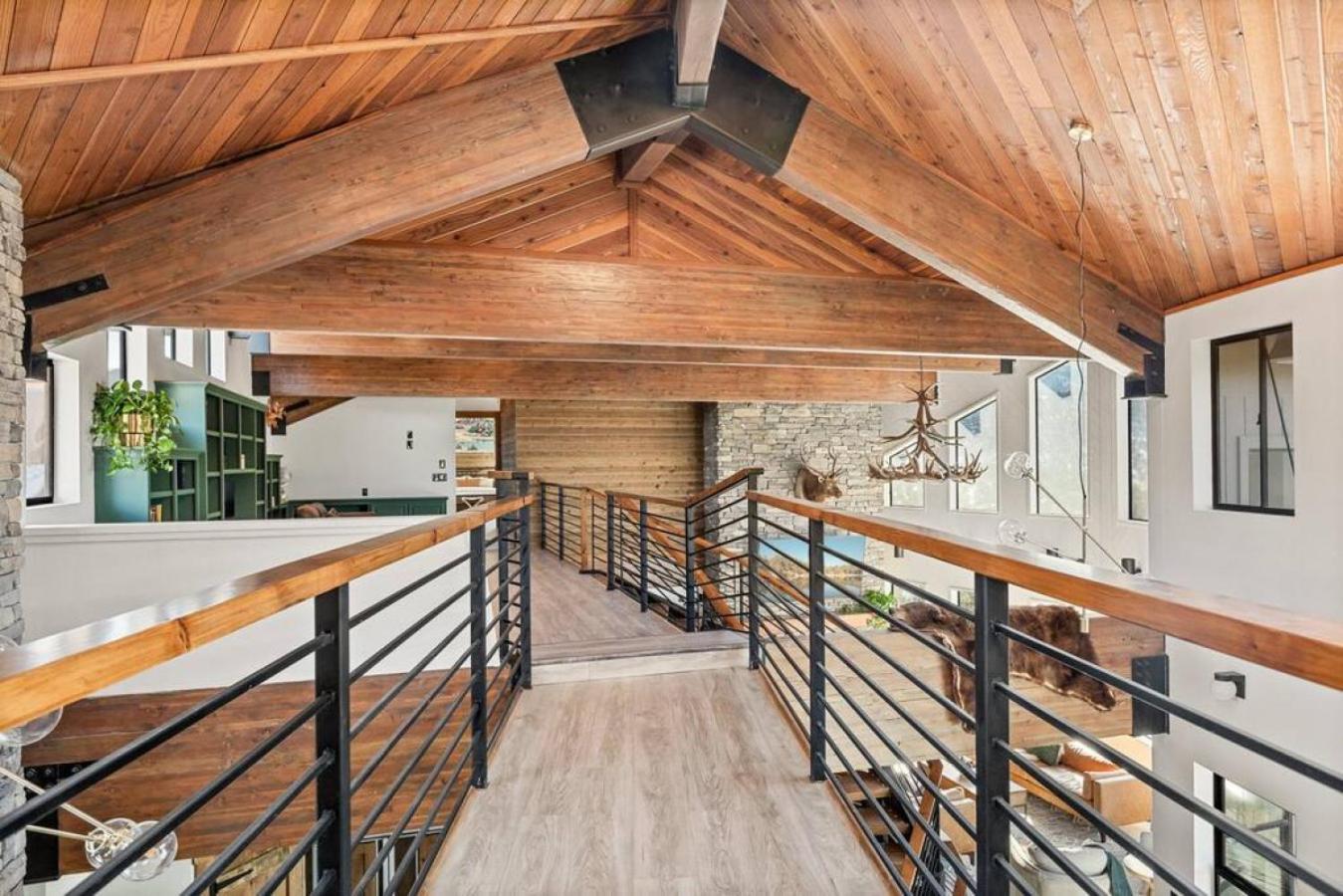 Steel Pine Lodge A Rustic Mountain Retreat Views Baldwin Lake Εξωτερικό φωτογραφία