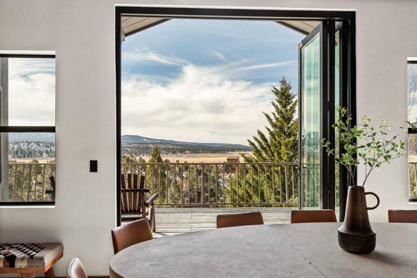 Steel Pine Lodge A Rustic Mountain Retreat Views Baldwin Lake Εξωτερικό φωτογραφία